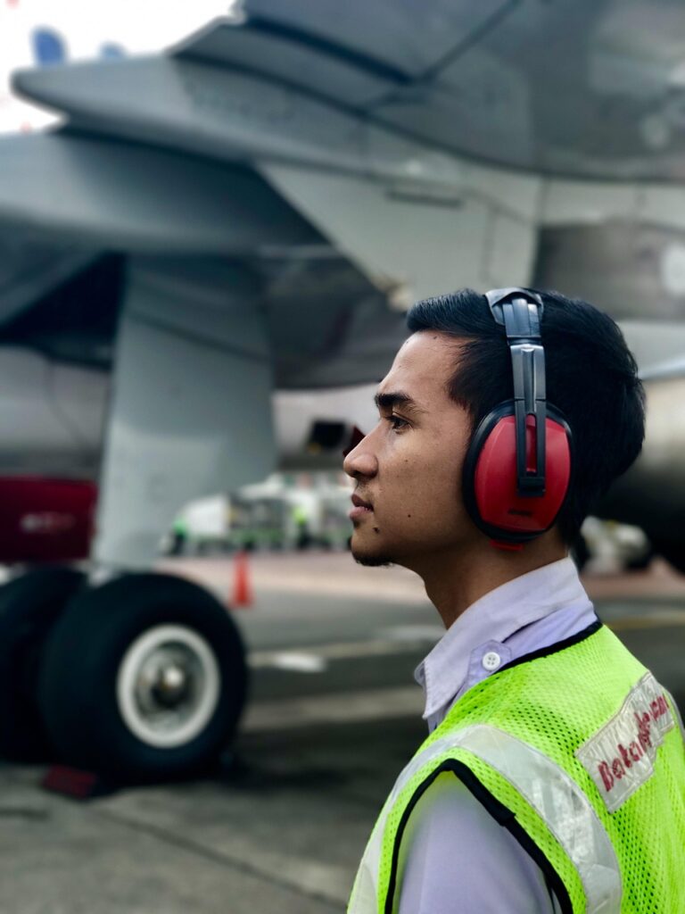 man, technician, work, mechanic, maintenance, profession, technician, technician, technician, technician, technician